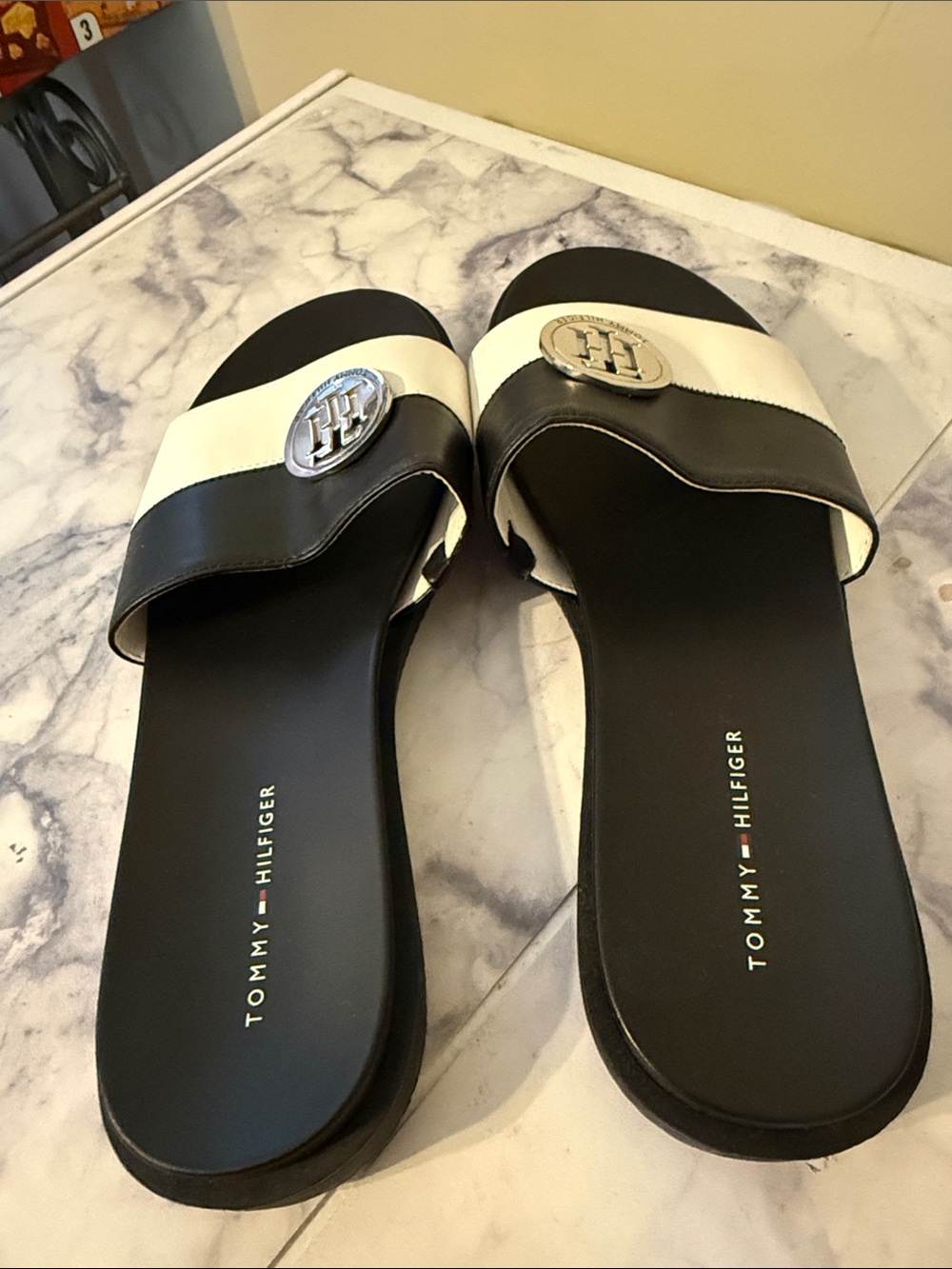 Tommy Hilfiger Black and White Logo Slide Sandals - Picture 3 of 3